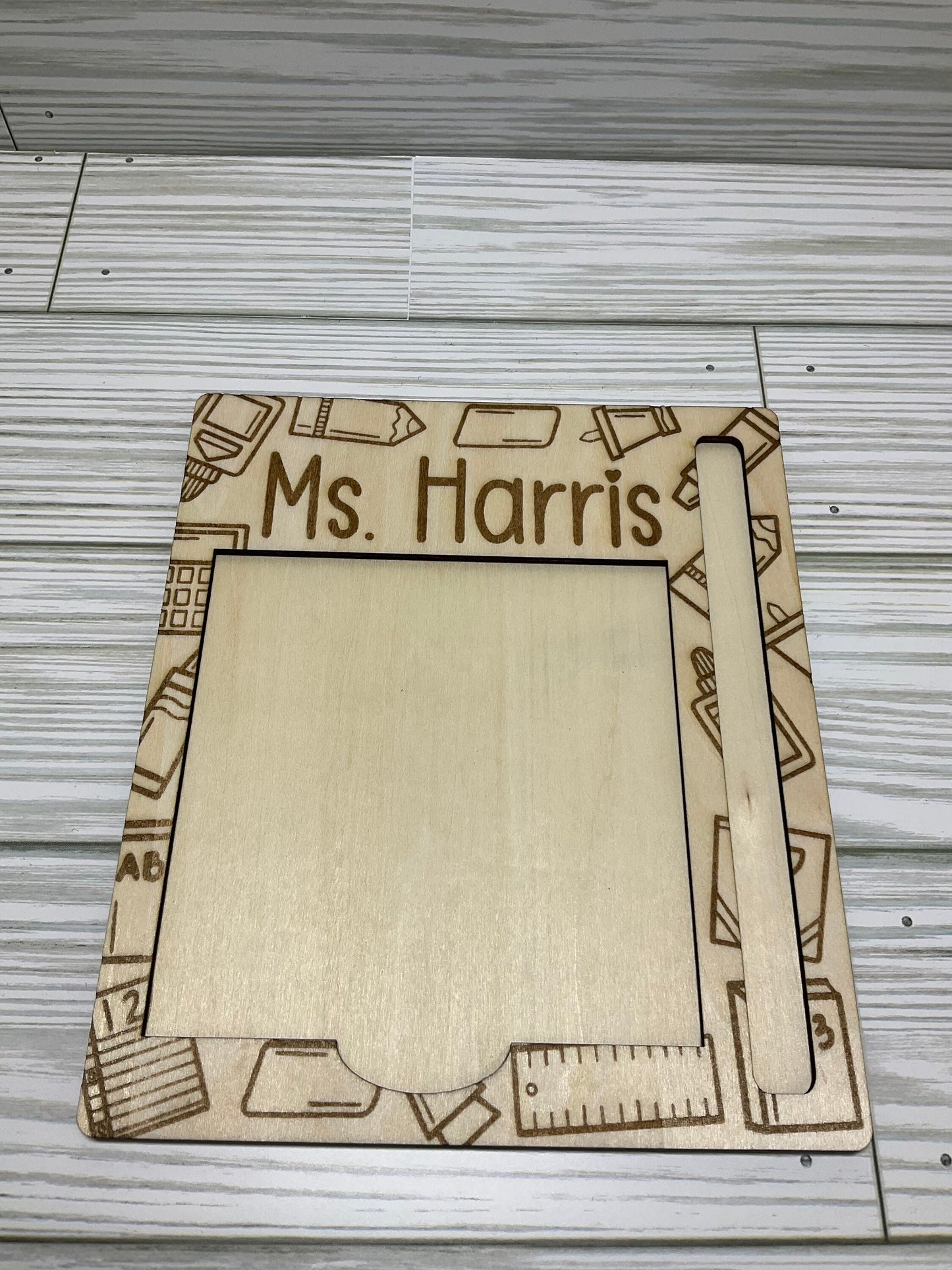 Personalized Engraved Pen & Post-it Note Holder – Teacher Desk Organizer Gift by Lina Loves Two, handmade in Los Angeles CA