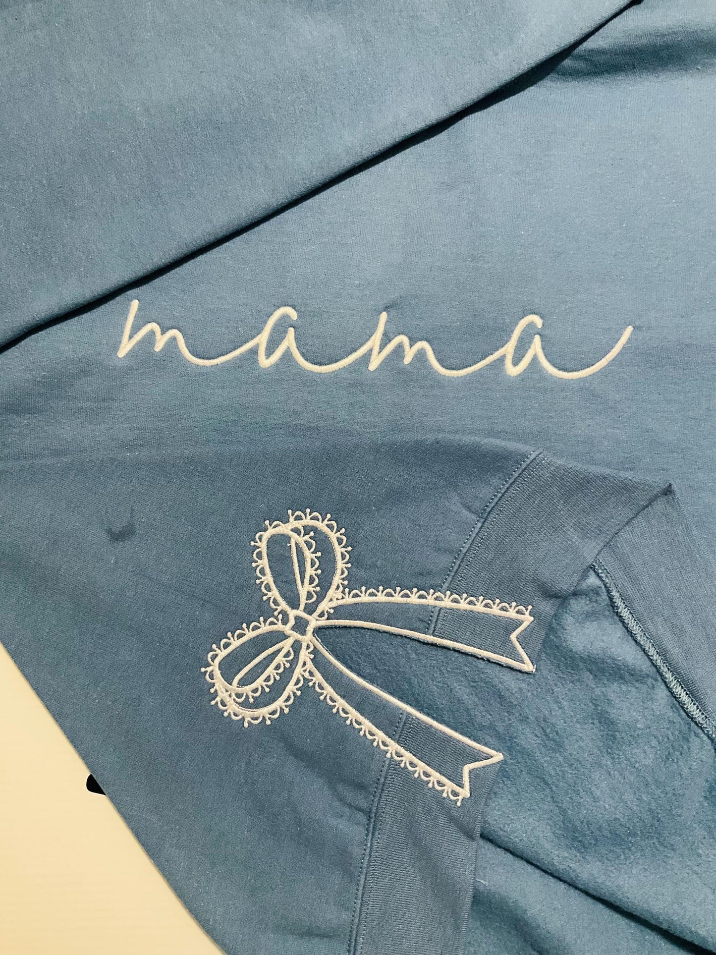 Embroidered Mama Sweatshirt: Classic Lace Side Bow Design