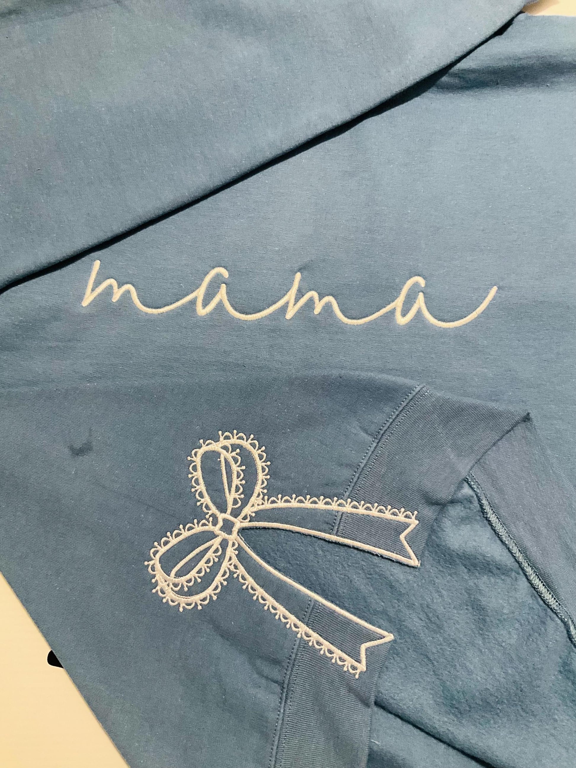Embroidered Mama Sweatshirt: Classic Lace Side Bow Design