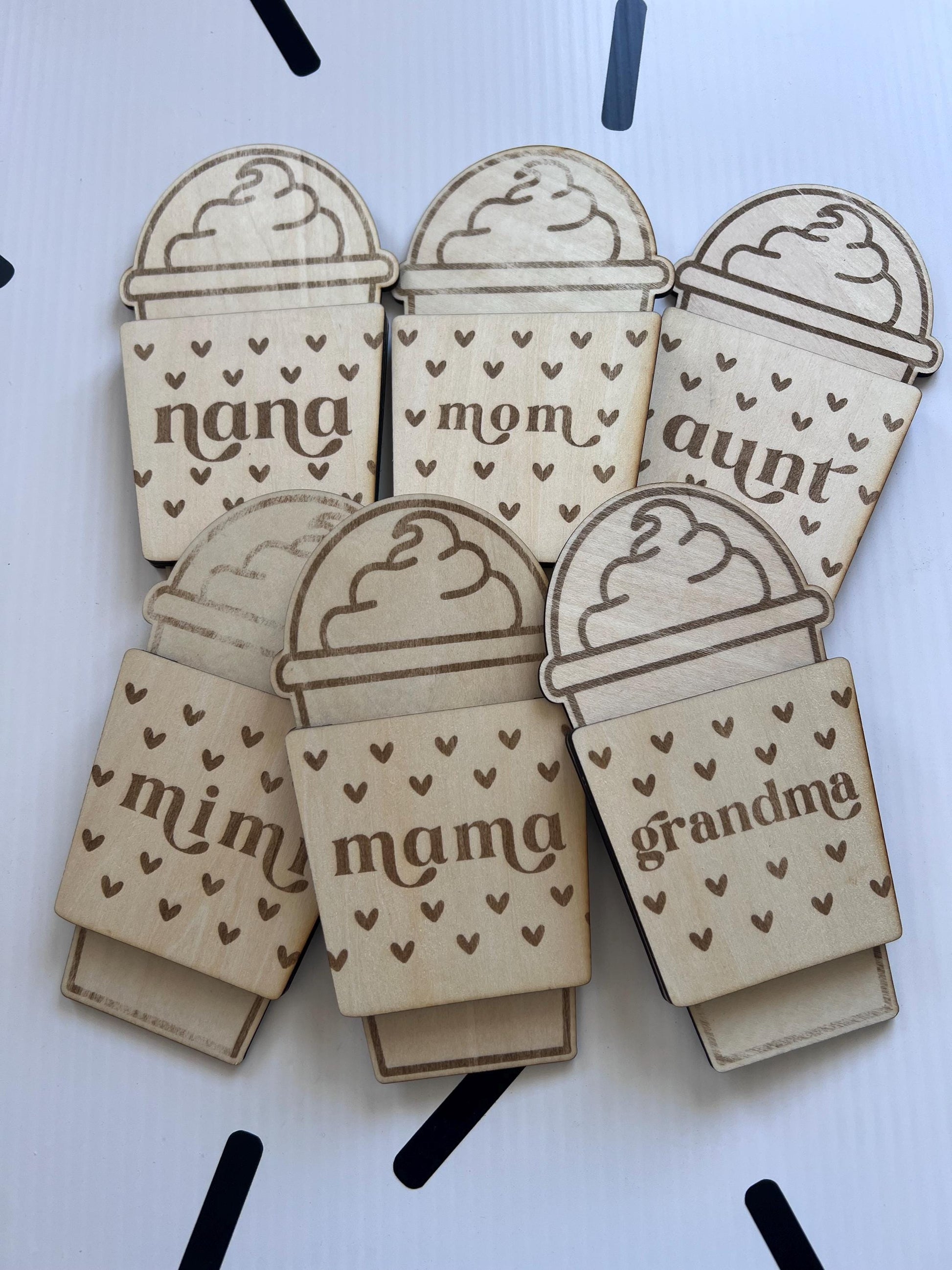 SVG Wooden Heart Frappuccino Gift Card Holder – Mom, Mama, Grandma, Gigi, Lolo – Laser Cut File – SVG + XCS