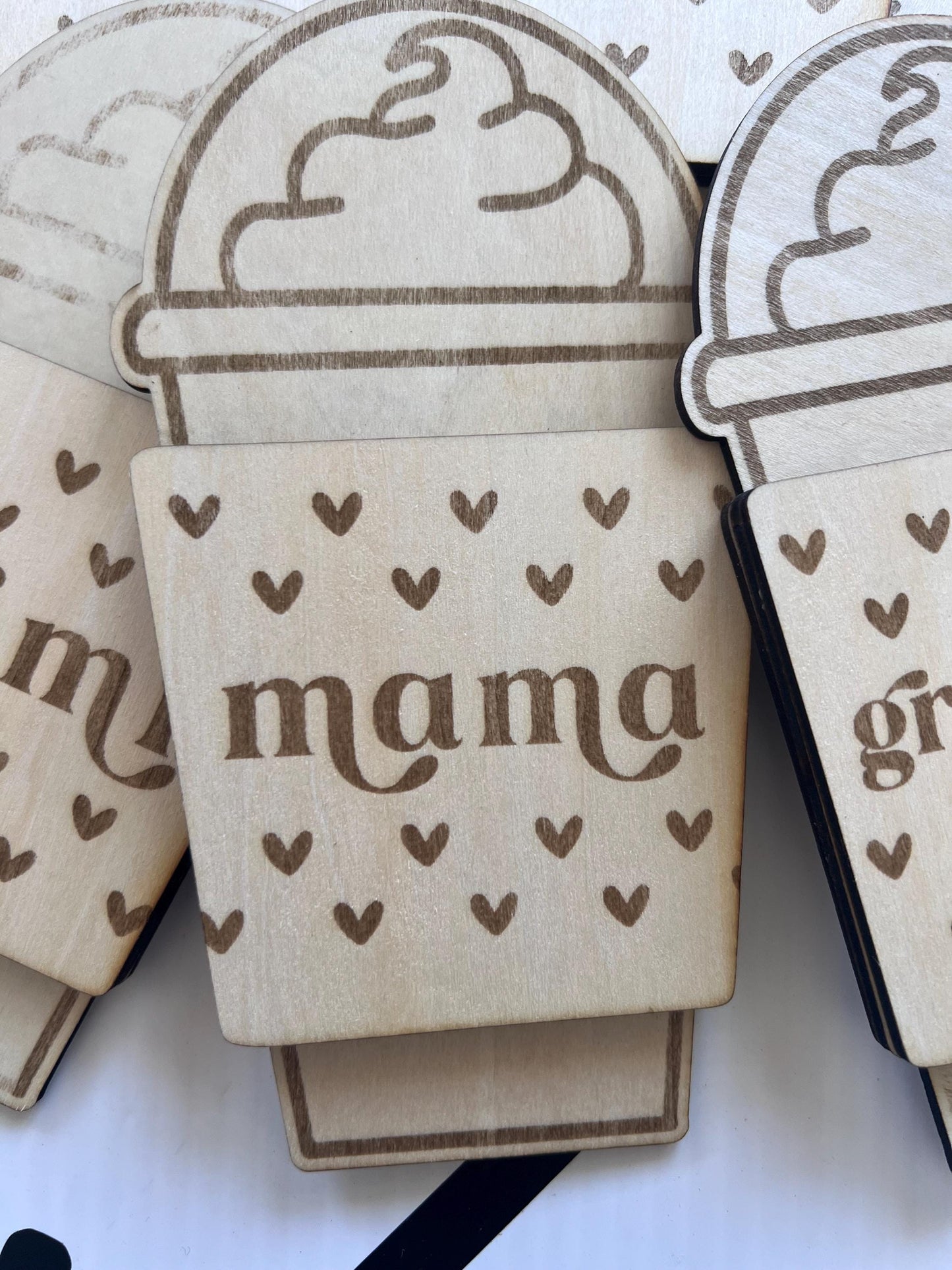 SVG Wooden Heart Frappuccino Gift Card Holder – Mom, Mama, Grandma, Gigi, Lolo – Laser Cut File – SVG + XCS