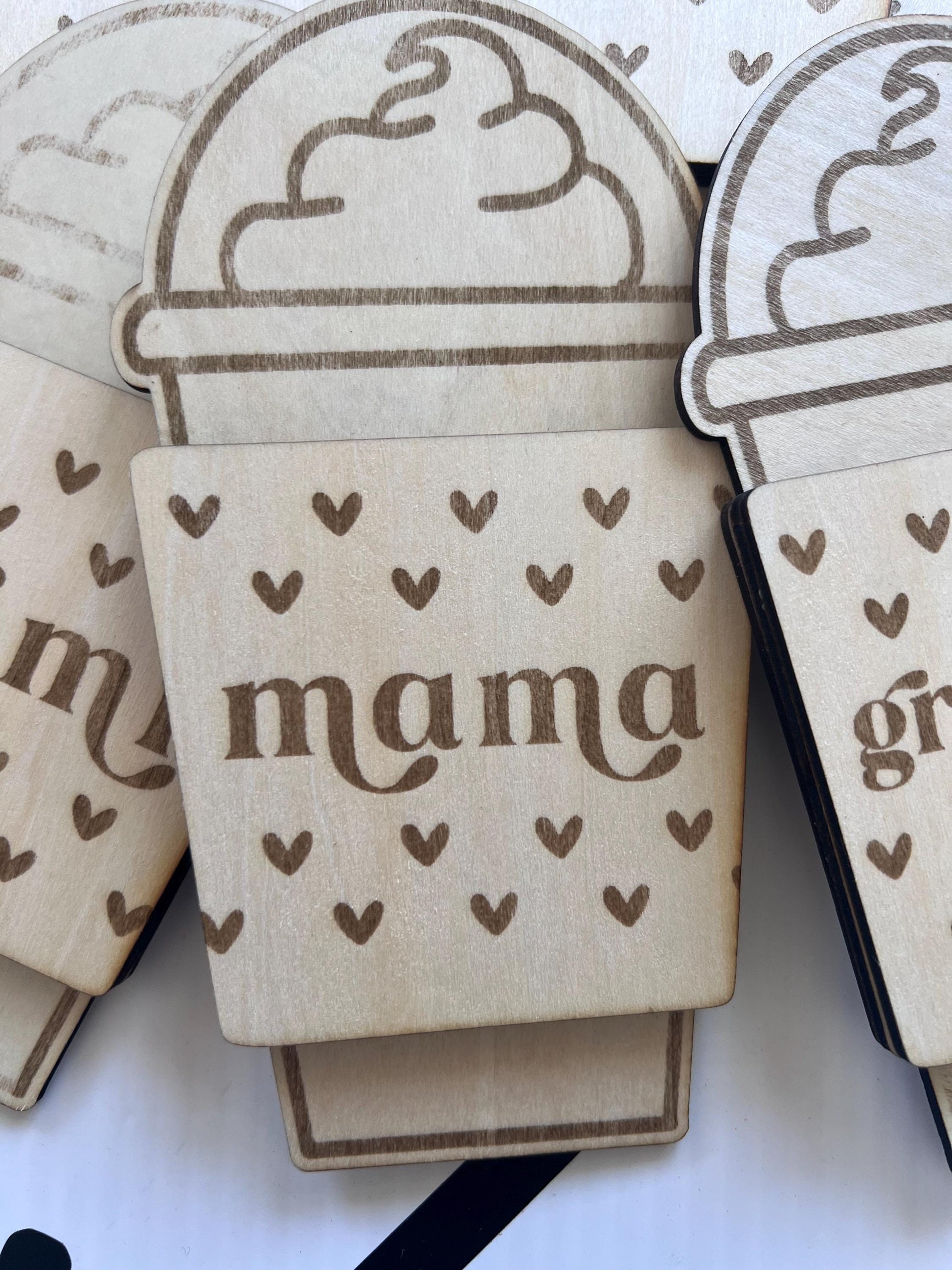 SVG Wooden Heart Frappuccino Gift Card Holder – Mom, Mama, Grandma, Gigi, Lolo – Laser Cut File – SVG + XCS