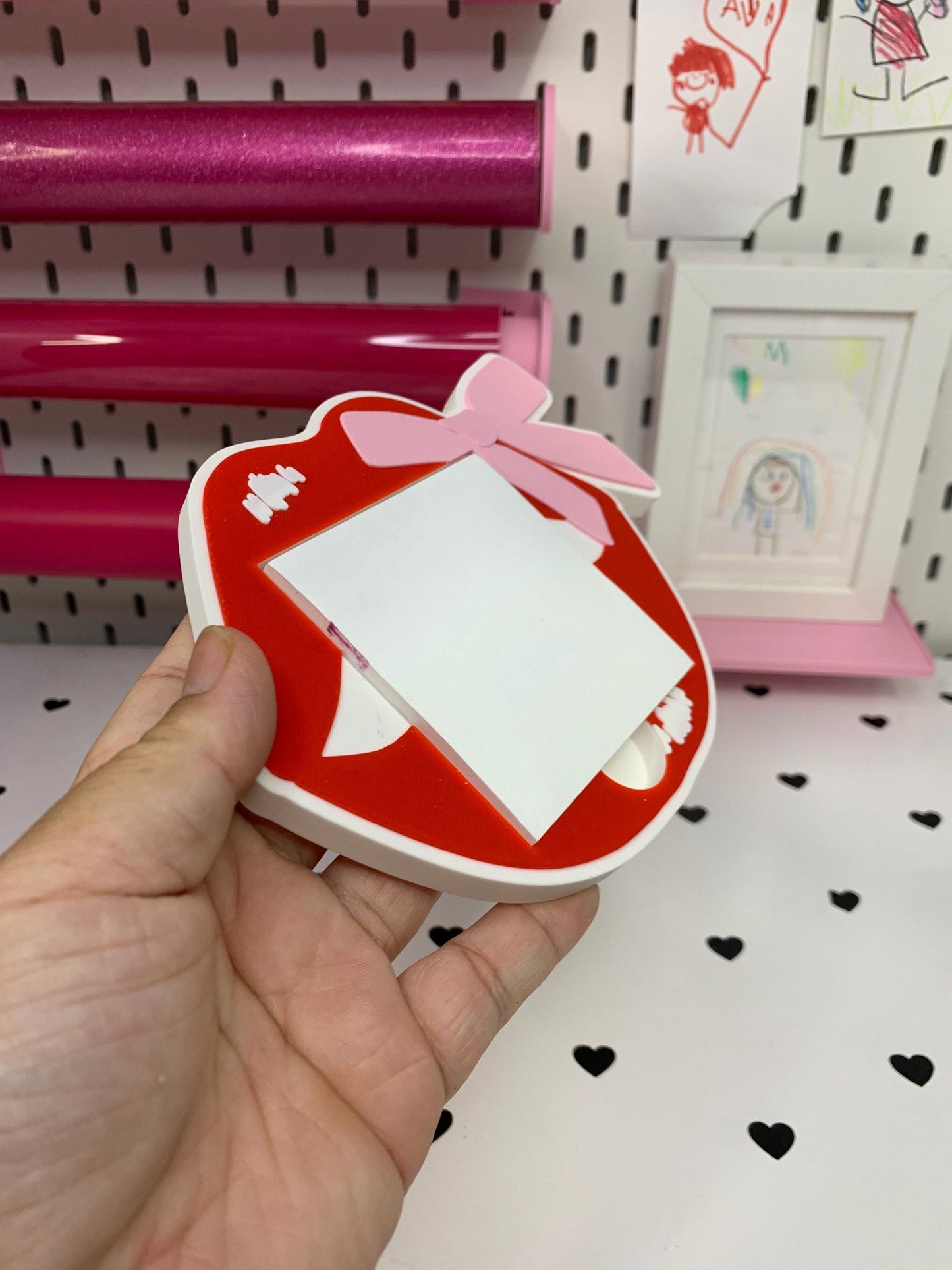 Lip with Bow Note Holder 3D Print File (STL & 3MF)