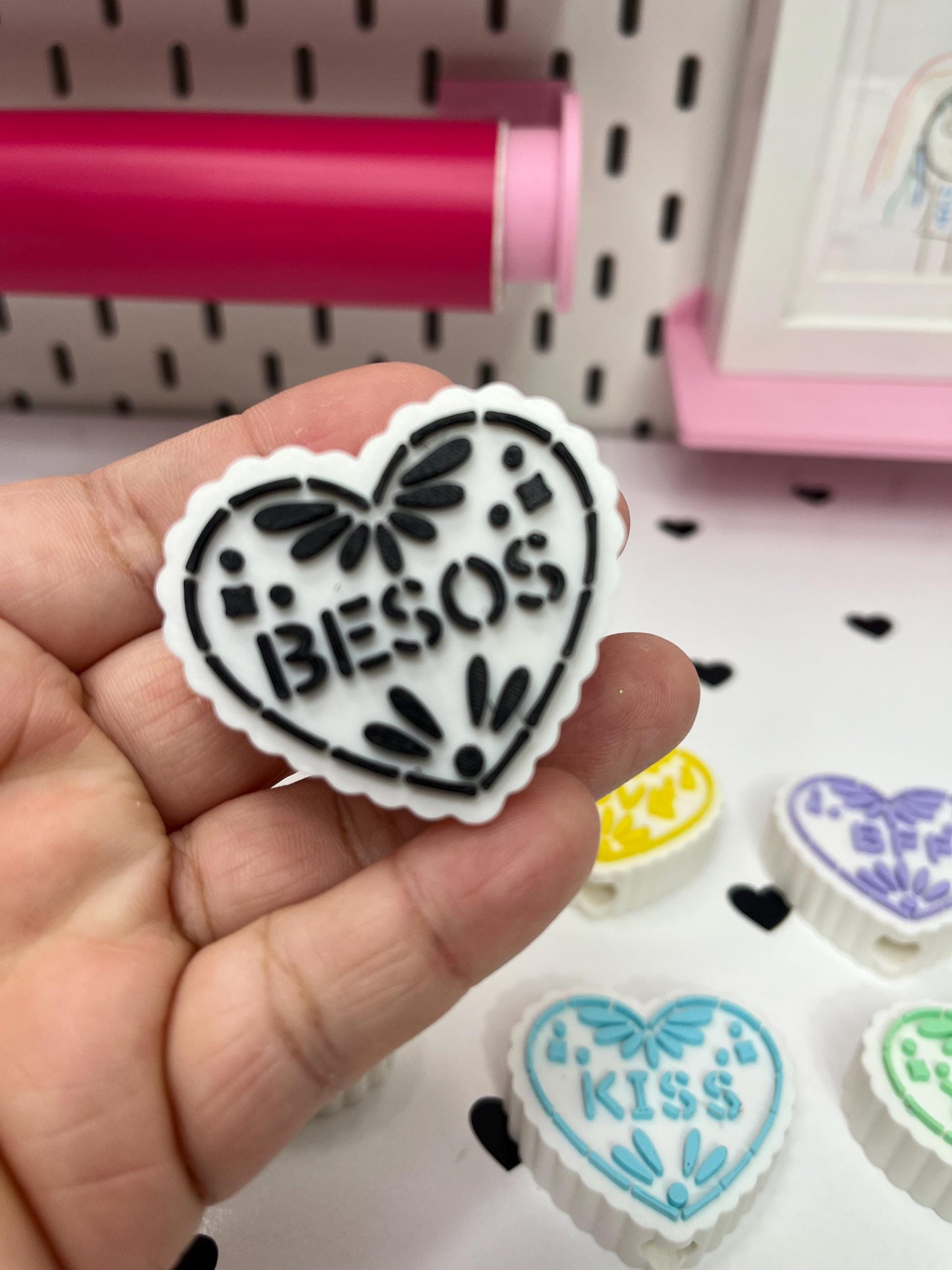 Mexican Heart Straw Toppers with Scalloped Edges – STL and 3MF Files | 8mm & 10mm Straw Holes | Digital Download