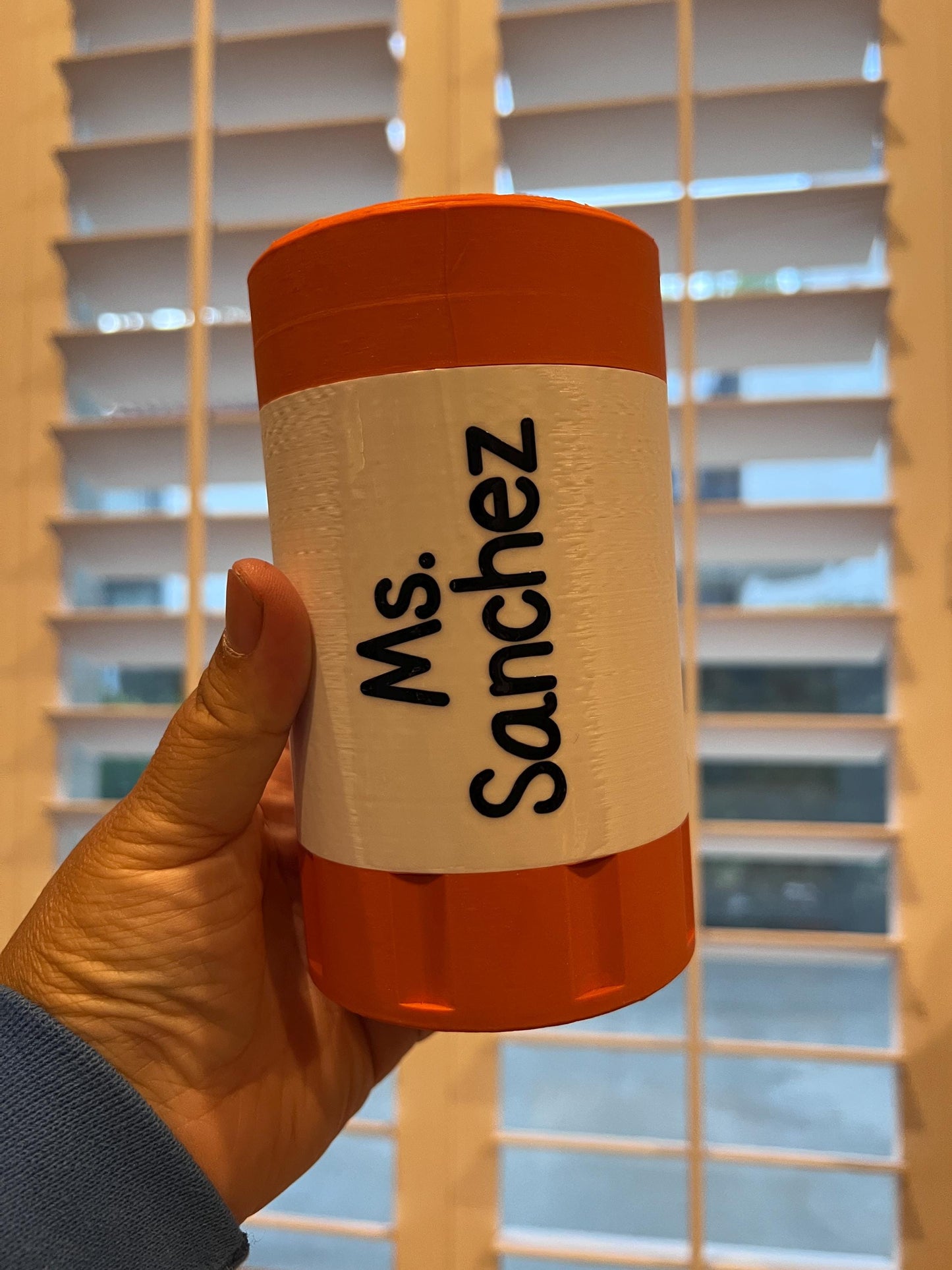 Glue-Inspired Can Cooler | 3D Print File (3MF)