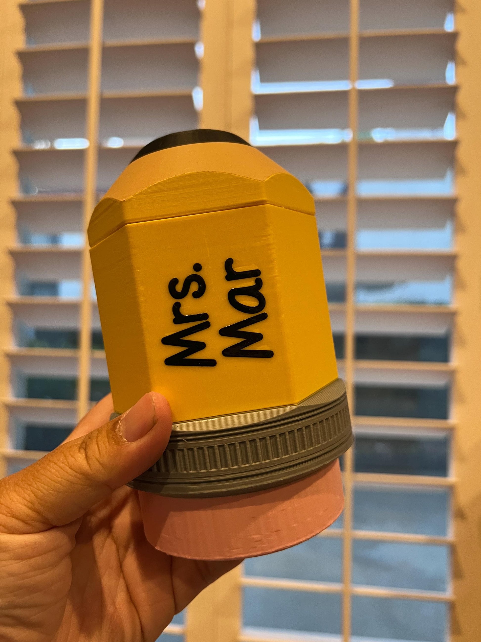 Pencil-Inspired Can Cooler | 3D Print File (3MF)