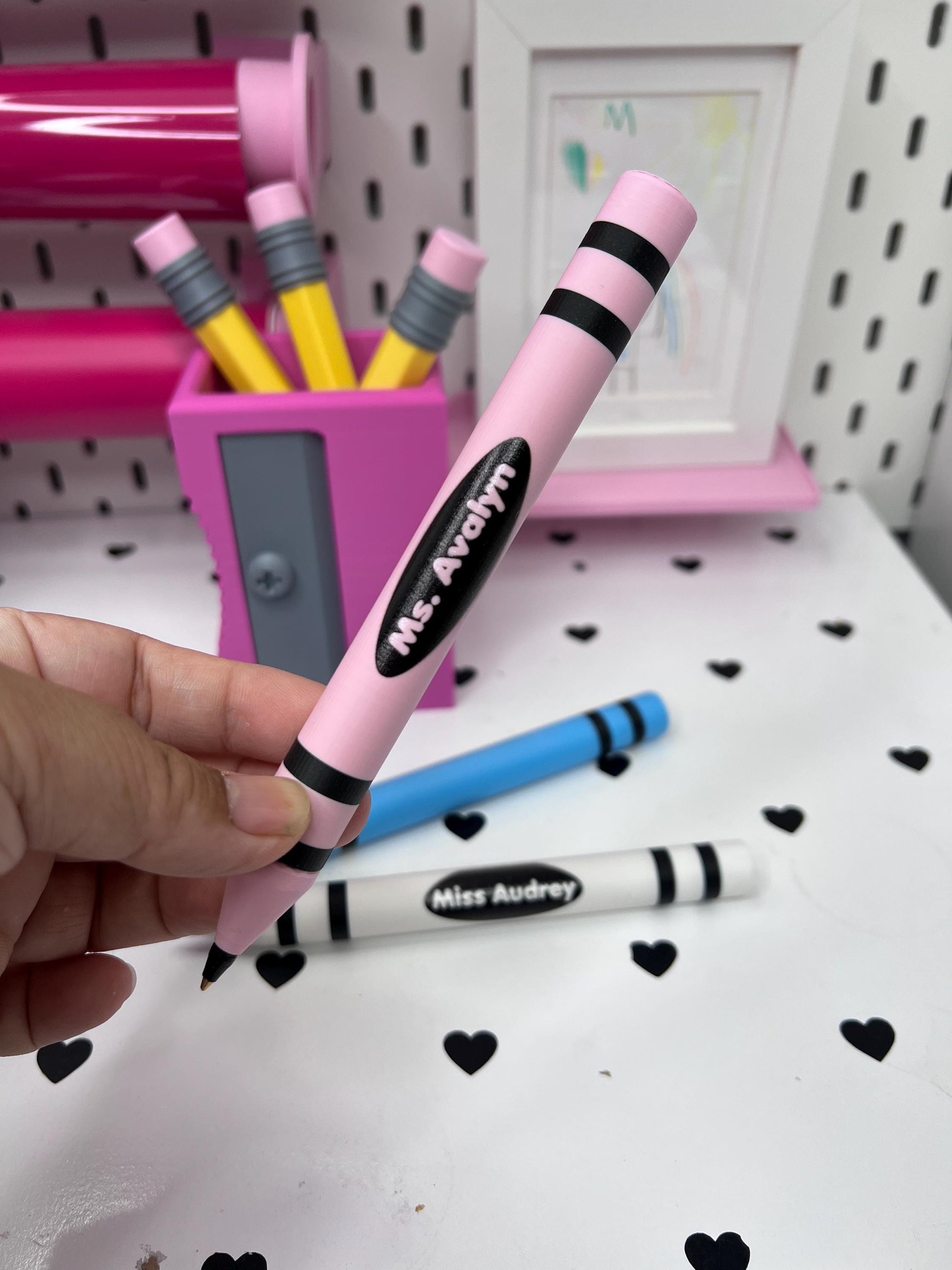 Personalized 3D Printed Crayon Pen | Refillable BIC Ink | Custom Name & Color | Teacher Gift | Reusable Ballpoint Pen