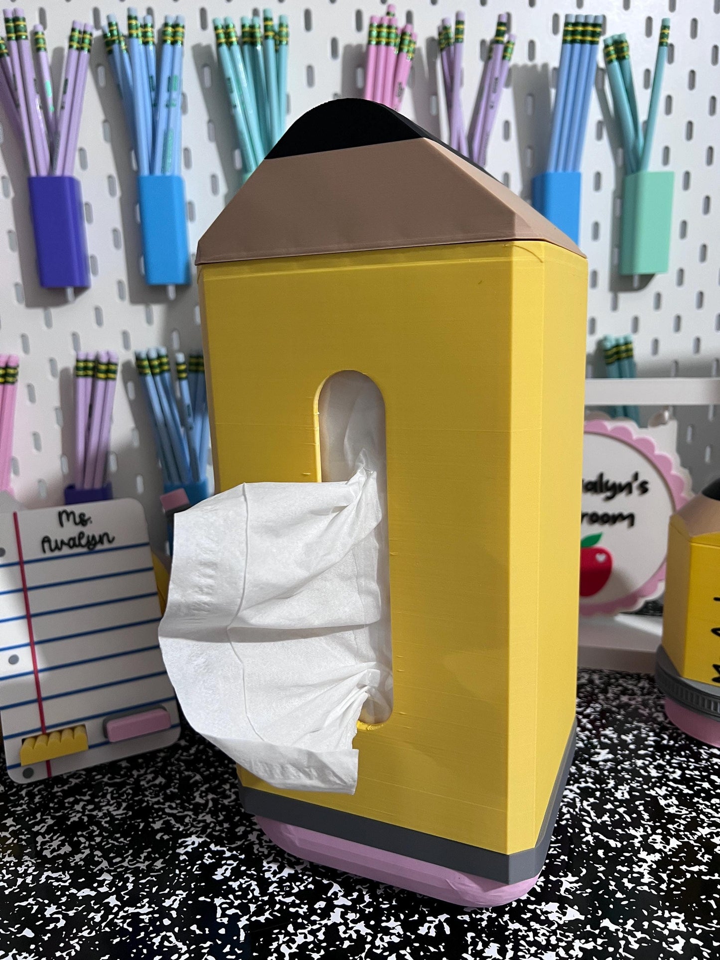 Personalized Pencil Tissue Box Holder, 3D Printed Teacher Desk Decor, Classroom Tissue Holder, School Office Accessory, Teacher Gift