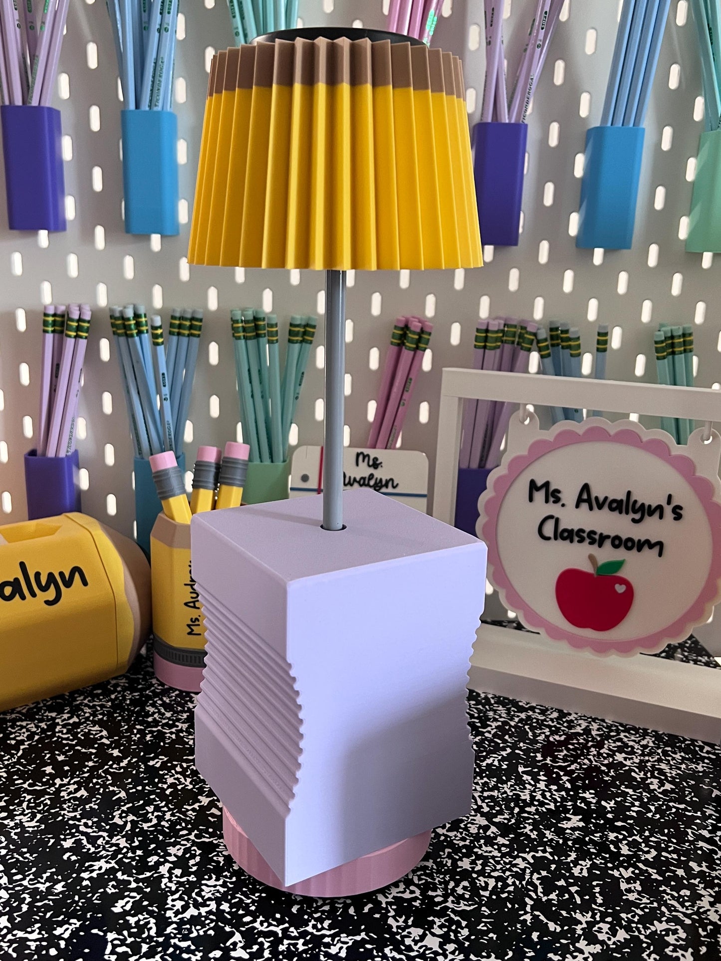 Personalized Pencil Table Lamp, Teacher Desk Lamp, Pencil Sharpener Lamp, Cordless Rechargeable Touch Lamp, Classroom Decor, Teacher Gift