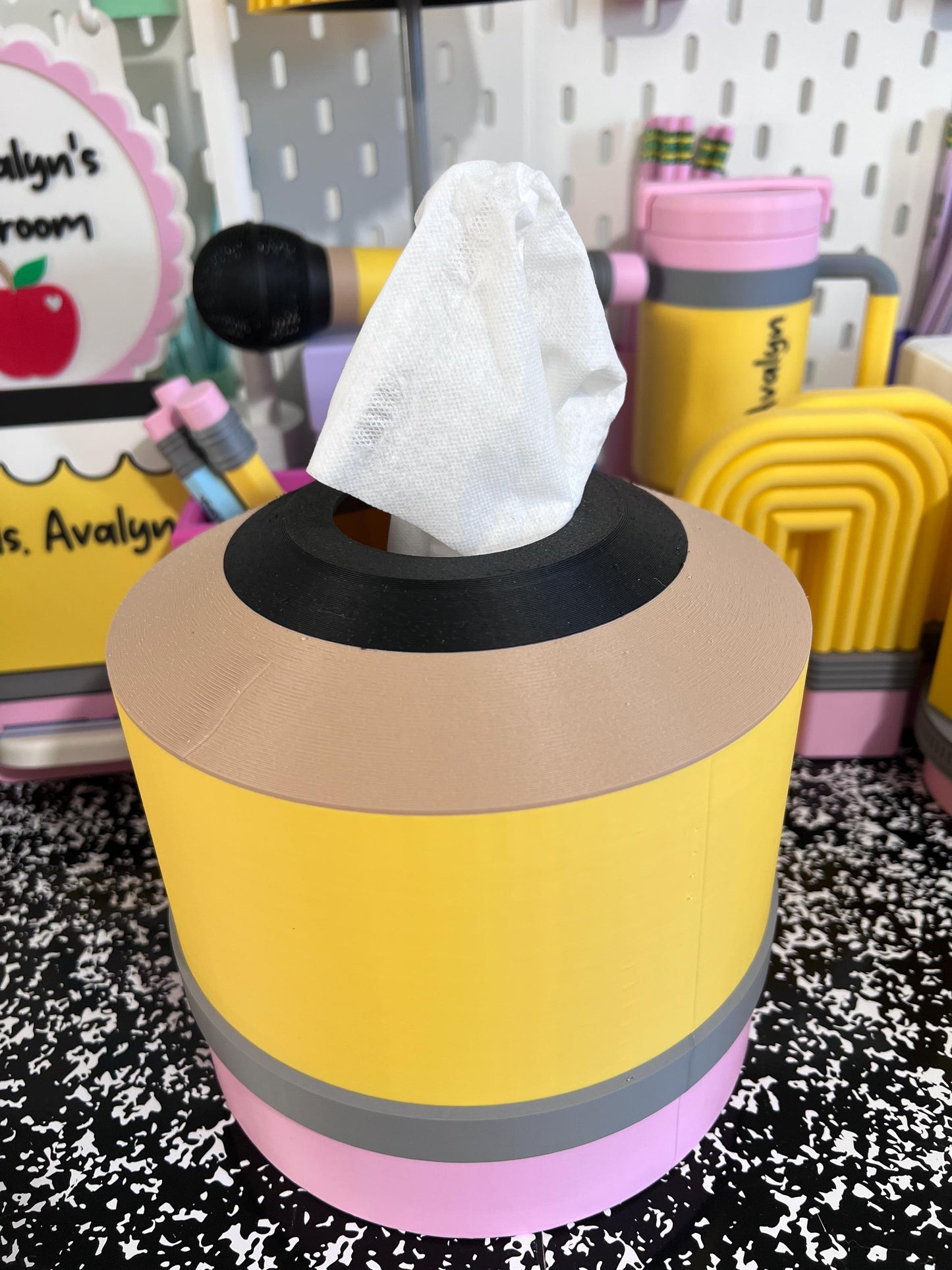 Pencil Tissue Box Holder | 3D Printable Digital File | Teacher Classroom Decor | Back to School Tissue Box Cover | 3MF Download