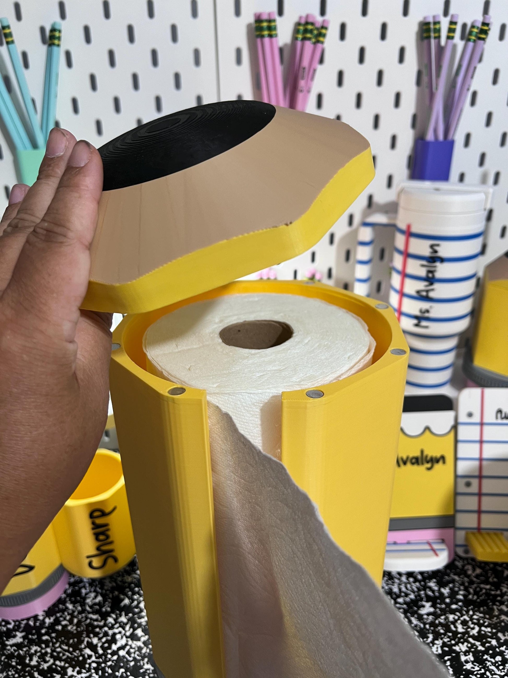 Pencil Paper Towel Holder, Teacher Classroom Decor, Personalized Teacher Gift, 3D Printed Paper Towel Stand, School Supply Decor