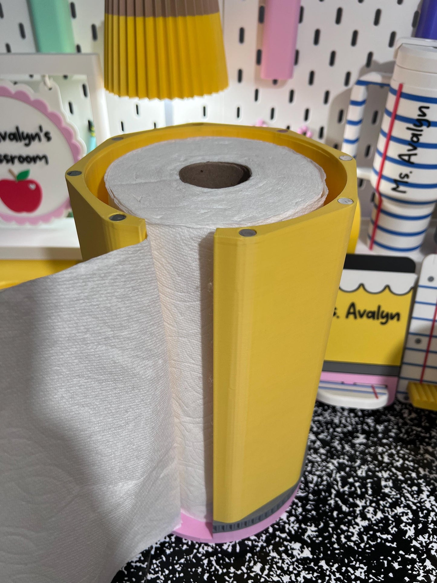 Pencil Paper Towel Holder, Teacher Classroom Decor, Personalized Teacher Gift, 3D Printed Paper Towel Stand, School Supply Decor