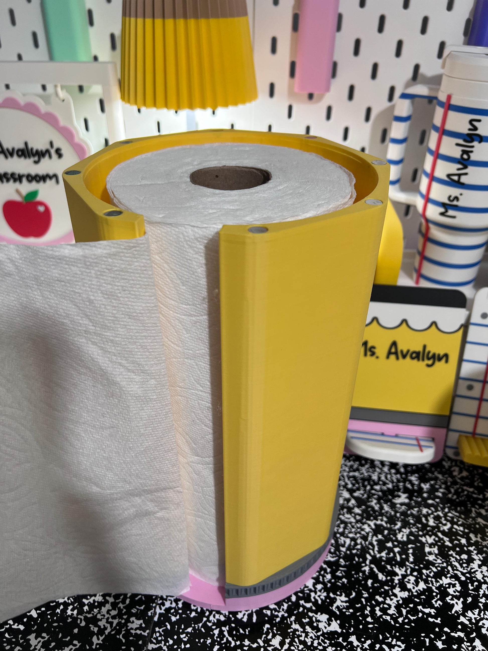 Pencil Paper Towel Holder, Teacher Classroom Decor, Personalized Teacher Gift, 3D Printed Paper Towel Stand, School Supply Decor