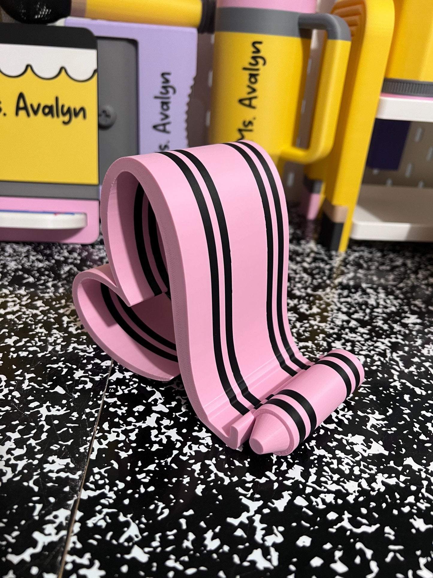 Heart Phone Holder, Pencil Phone Stand, Crayon Phone Holder, Teacher Desk Accessory, Teacher Gift, Classroom Decor, Back to School Gift